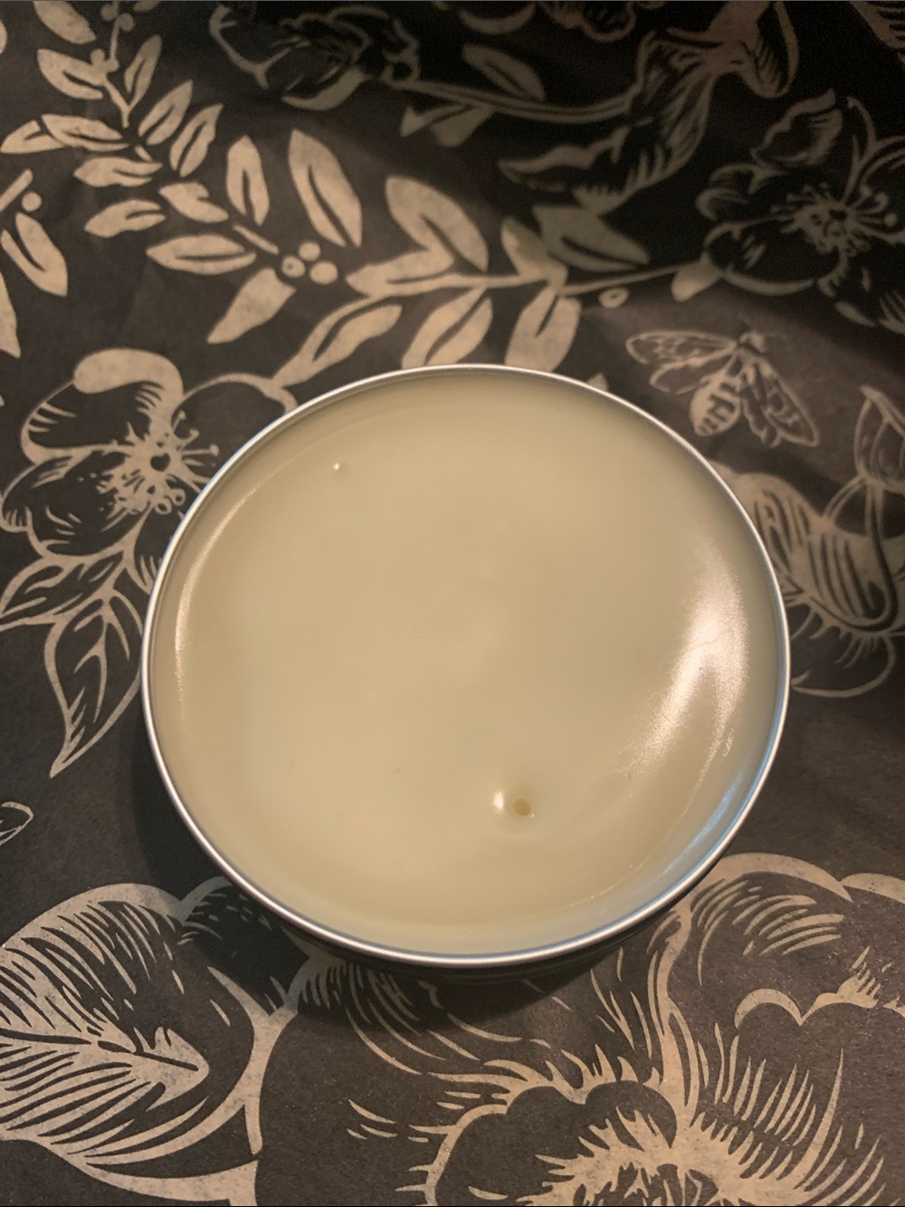 Sandalwood Solid Lotion - Black - Picture 4 of 6